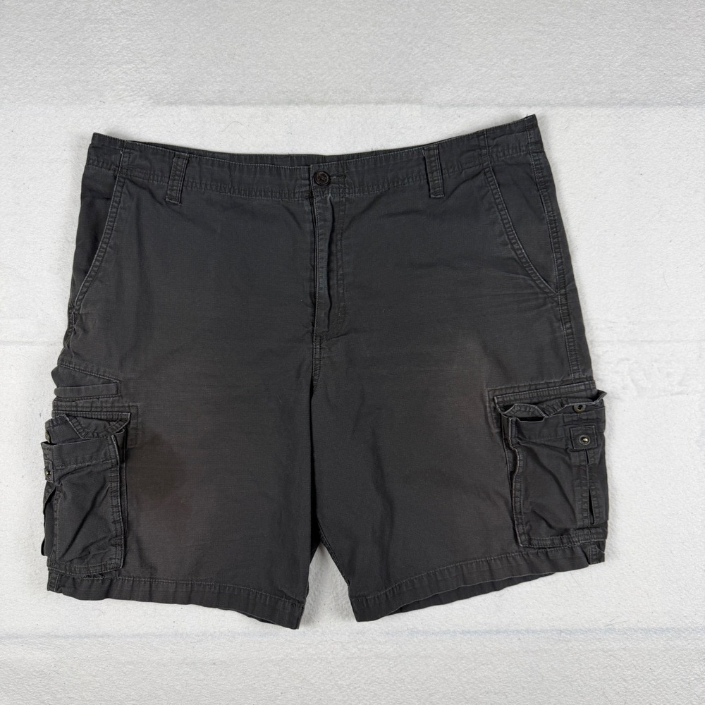 Magellan Outdoors Mens 38W Cargo Shorts Gray Cotton Ripstop Utility 158356
